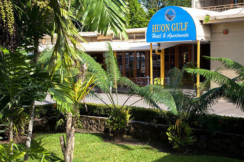 לאה Huon Gulf Hotel מראה חיצוני תמונה